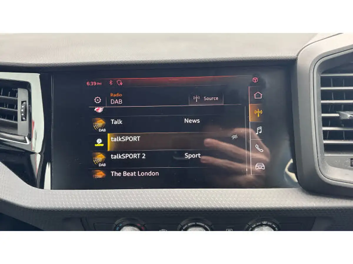 2020-audi-a1-10-25-tfsi-technik-big-34