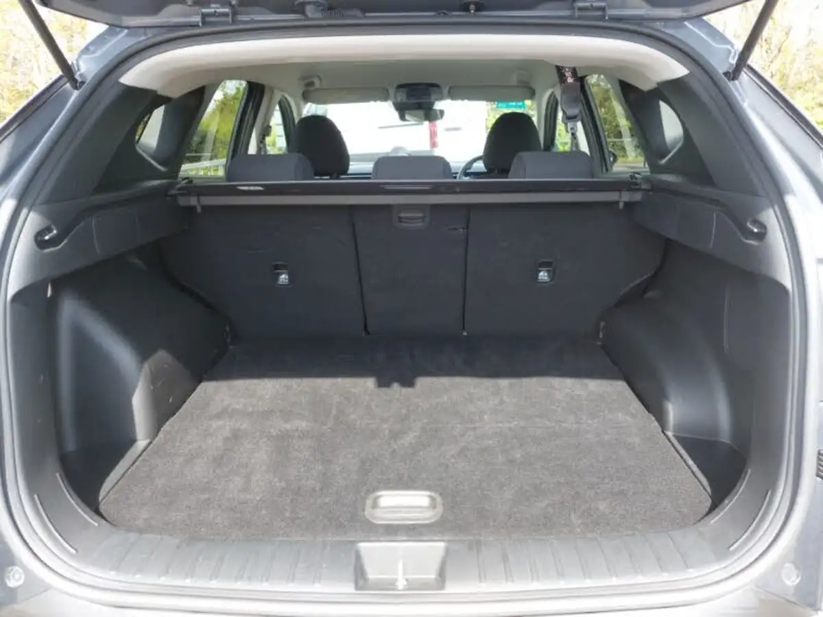 2024-hyundai-tucson-16-t-gdi-premium-230ps-hybrid-auto-big-7