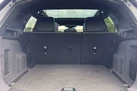 2024-land-rover-discovery-sport-15-p300e-dynamic-se-small-23