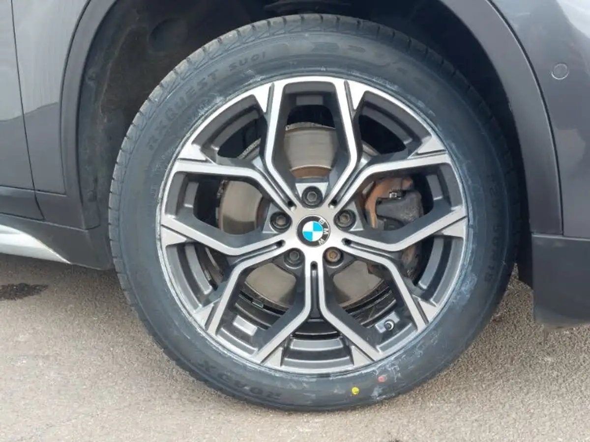 2019-bmw-x1-20-xdrive20i-xline-big-8