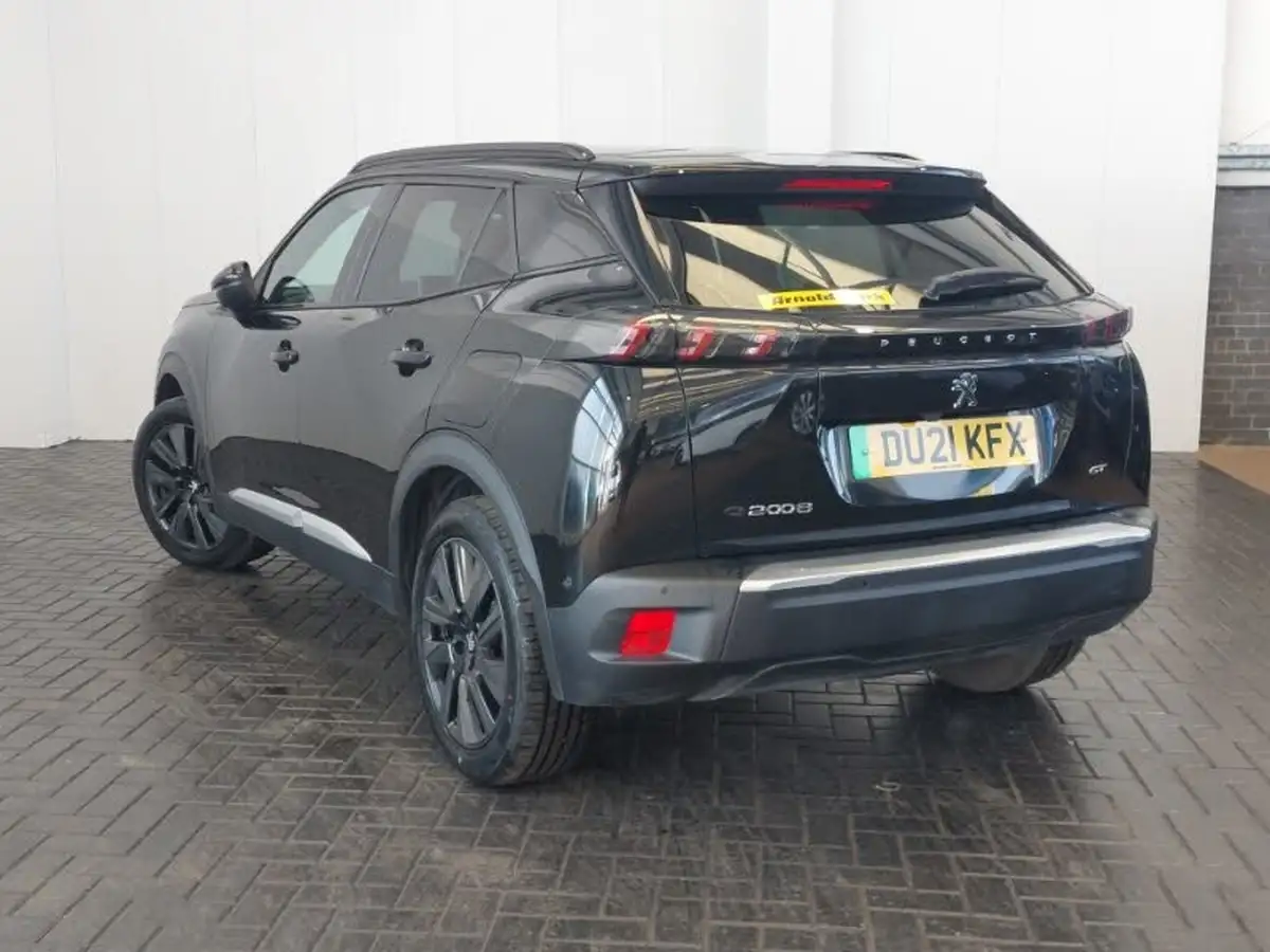 2021-peugeot-2008-suv-e-gt-premium-big-1
