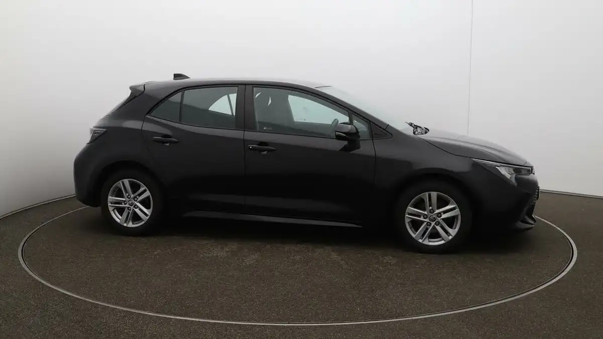 2022-toyota-corolla-18-vvt-i-icon-120bhp-trk-hatchback-5d-big-40