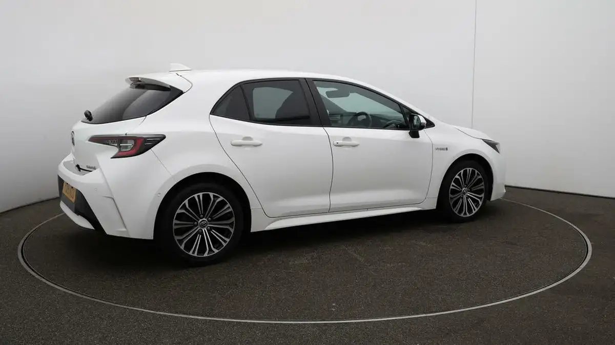2019-toyota-corolla-18-vvt-i-design-trk-hatchback-5d-big-44