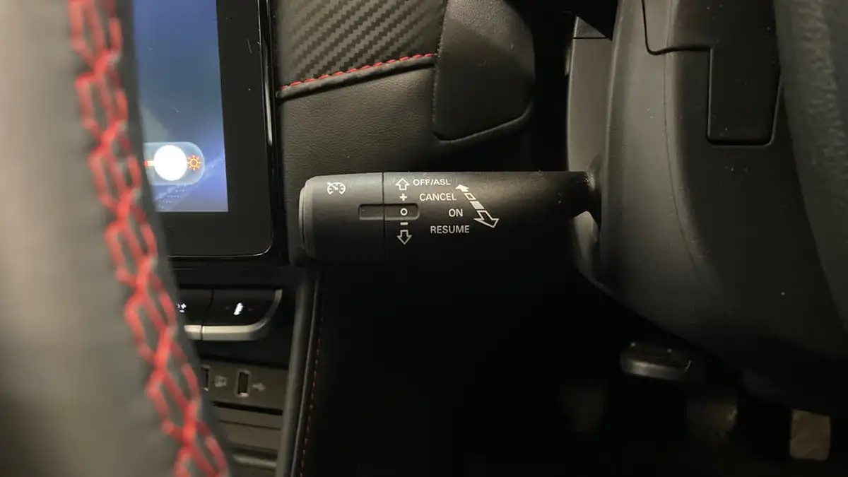 2024-mg-zs-suv-15-vti-tech-exclusive-big-28