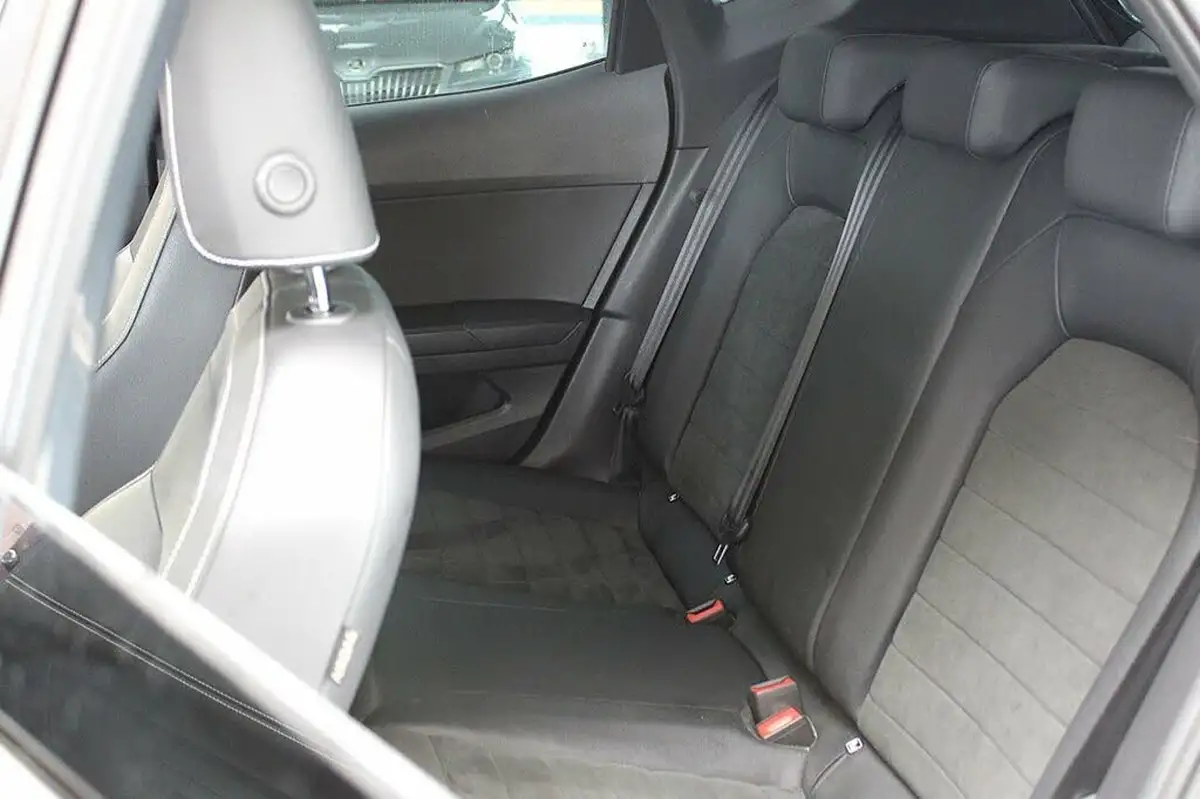 2019-seat-arona-16tdi-xcellence-lux-95ps-ss-dsg-big-24