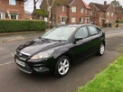2009-ford-focus-16-zetec-hatchback-5d-small-2