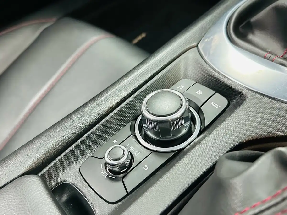 2017-mazda-mx-5-15-sport-convertible-big-49