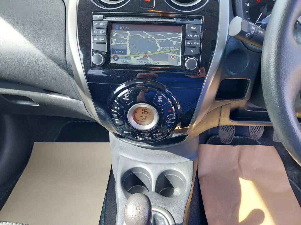 2014-nissan-note-12-acenta-premium-80ps-big-14