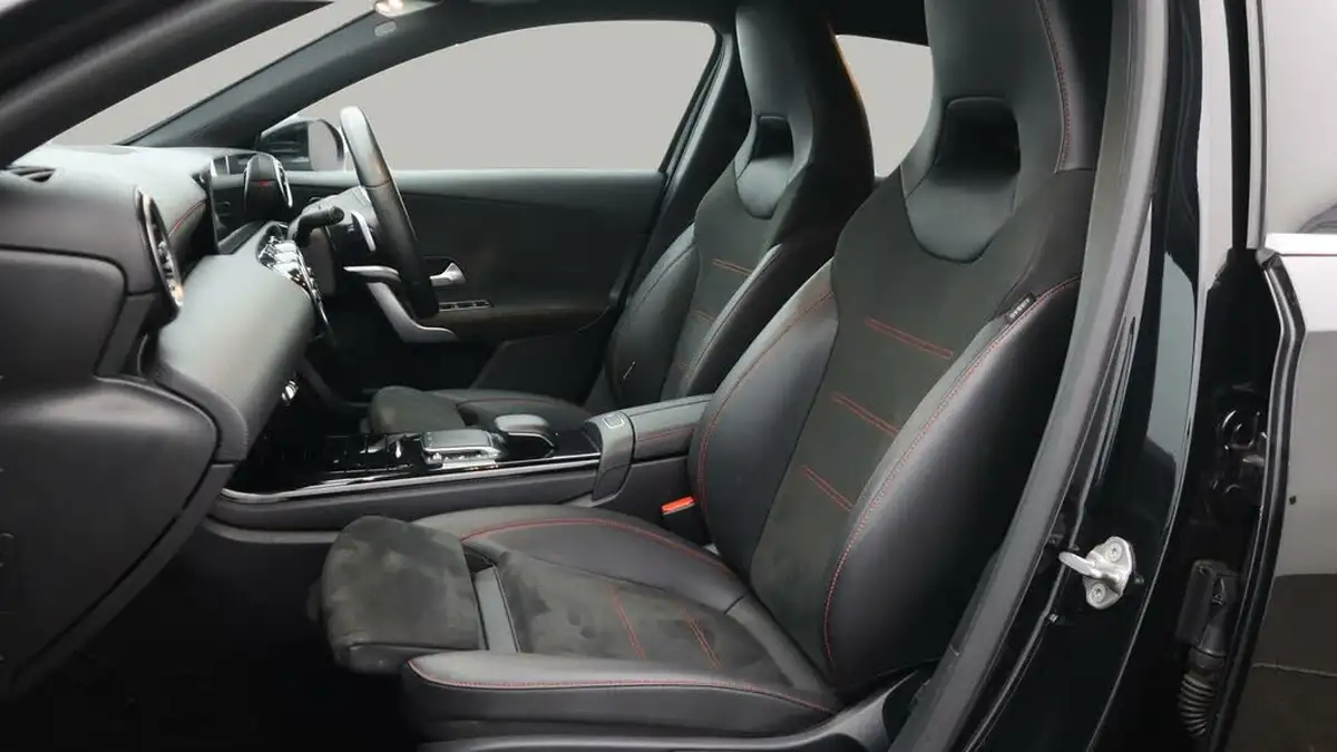 2020-mercedes-benz-a-class-13-a200-amg-line-executive-hatchback-5d-7g-dct-big-14