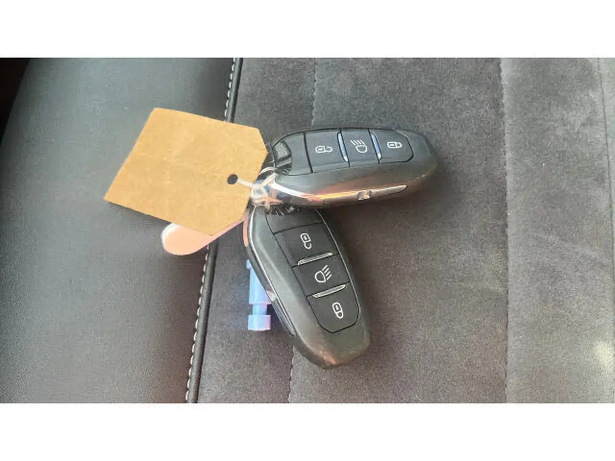 2024-citroen-c4-e-e-series-156ps-54kwh-big-19