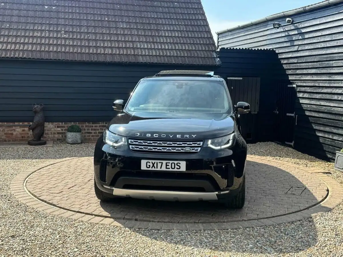2017-land-rover-discovery-30td6-hse-luxury-big-2