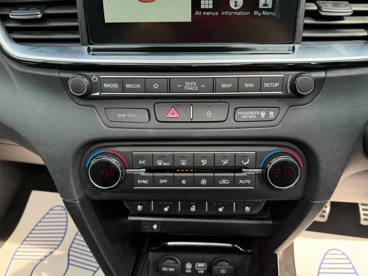 2018-kia-ceed-14-t-gdi-first-edition-hatchback-big-43