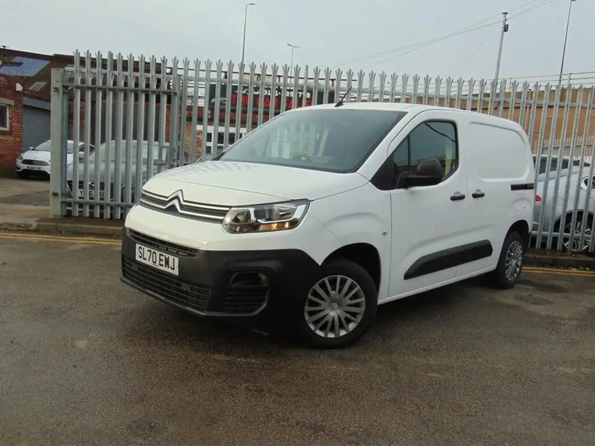 2020-citroen-berlingo-15bluehdi-650-enterprise-ss-big-23