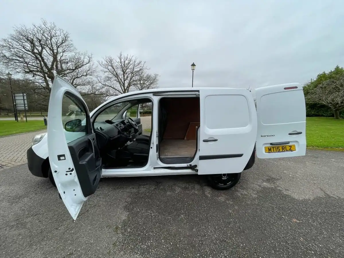 2015-renault-kangoo-15td-ml19-dci-75-energy-panel-big-13