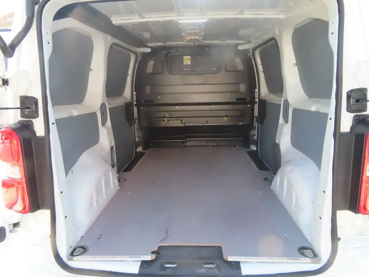 2020-vauxhall-vivaro-20td-3100-l1h1-sportive-120pseu6dt-panel-big-44