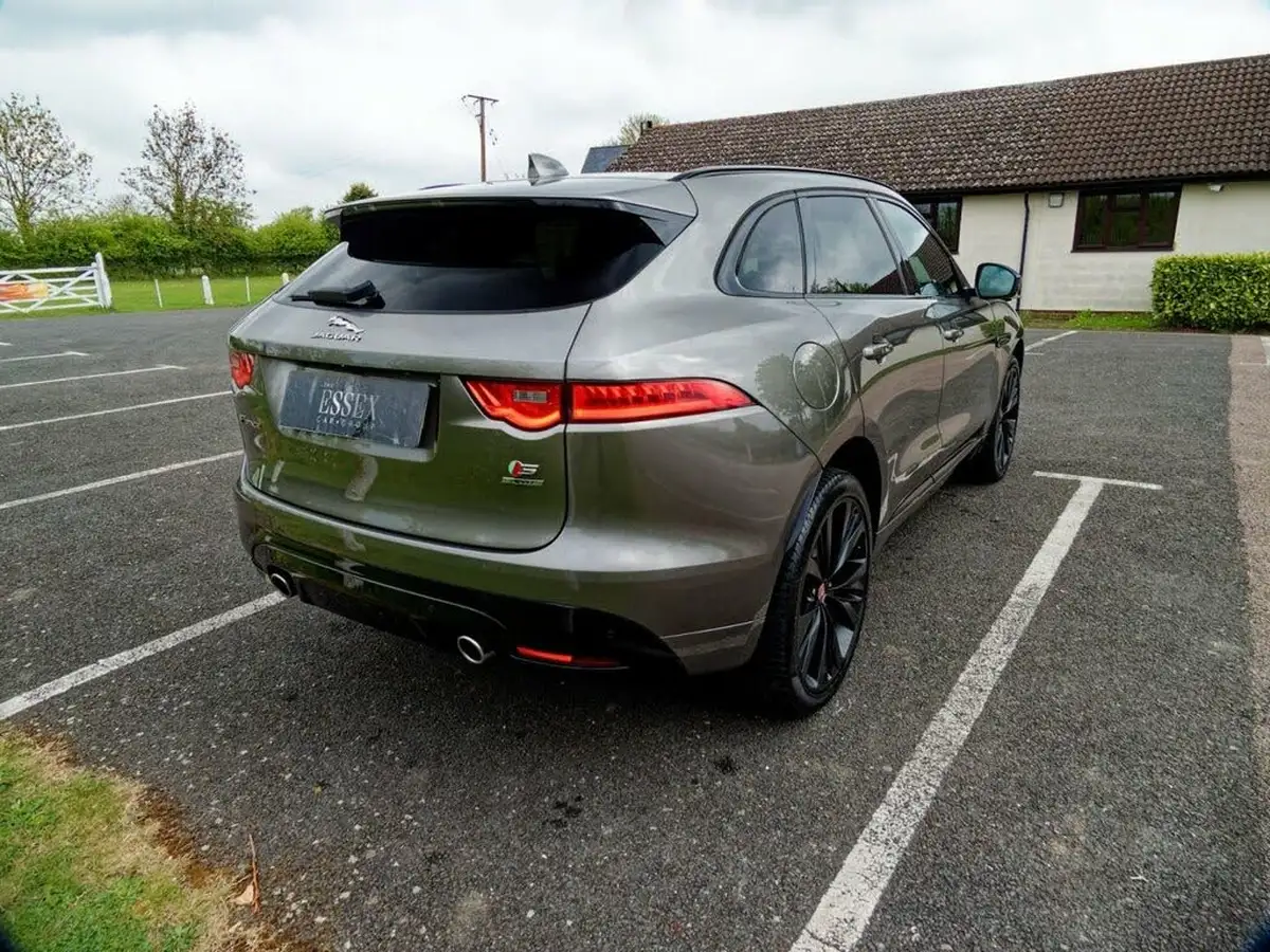 2018-jaguar-f-pace-30td-s-awd-big-20