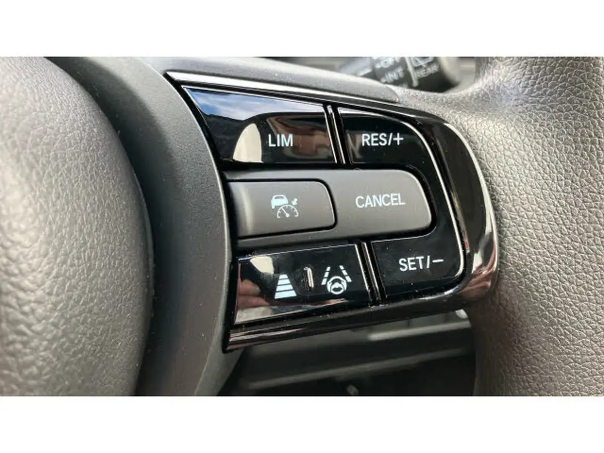 2024-honda-hr-v-15-i-mmd-elegance-big-30
