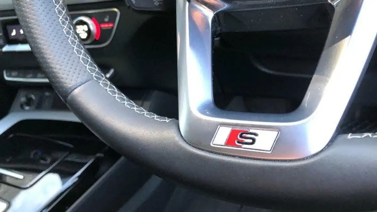 2021-audi-q5-20-50-tfsi-e-s-line-station-wagon-big-25