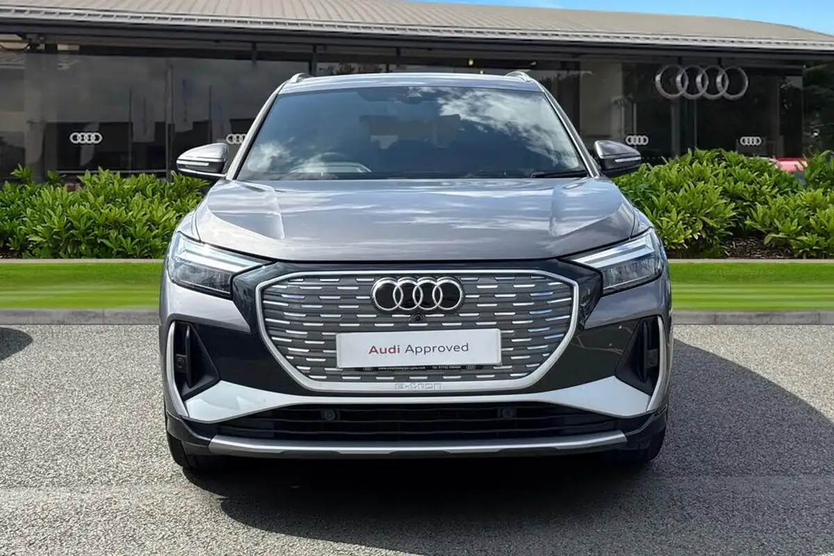2024-audi-q4-e-tron-45e-s-line-sportback-auto-big-4