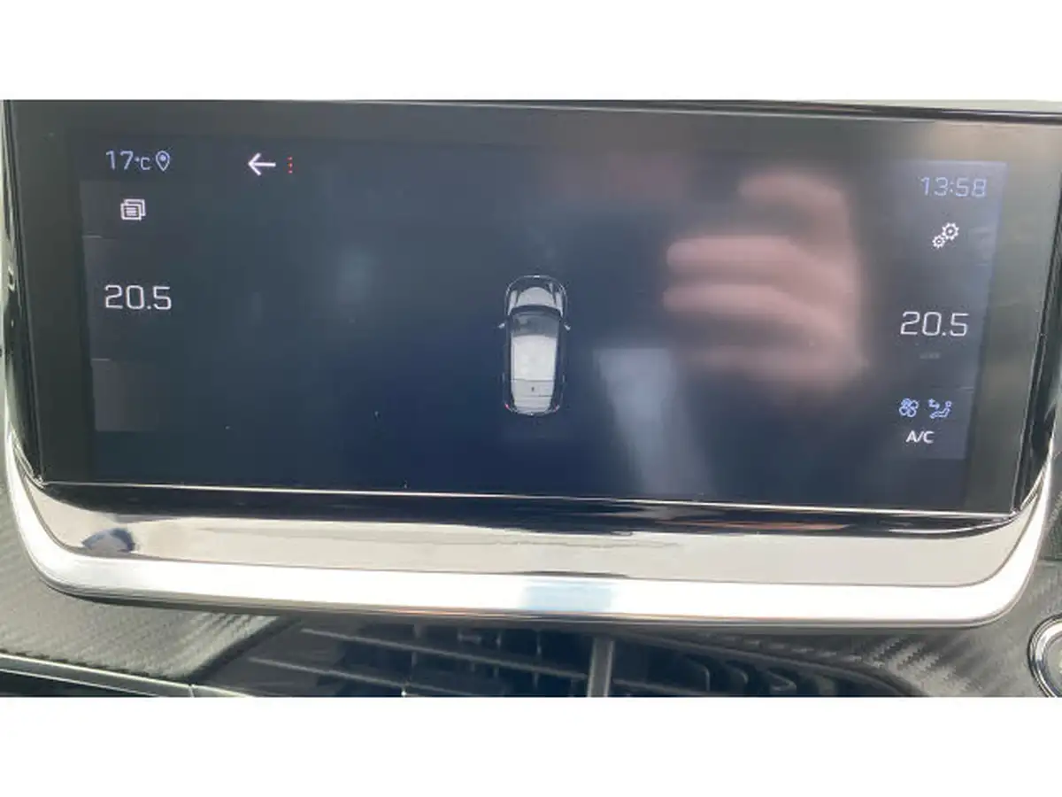 2021-peugeot-208-12-puretech-allure-premium-100bhp-big-34