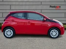 2021-toyota-aygo-10-vvt-i-x-play-tss-small-10
