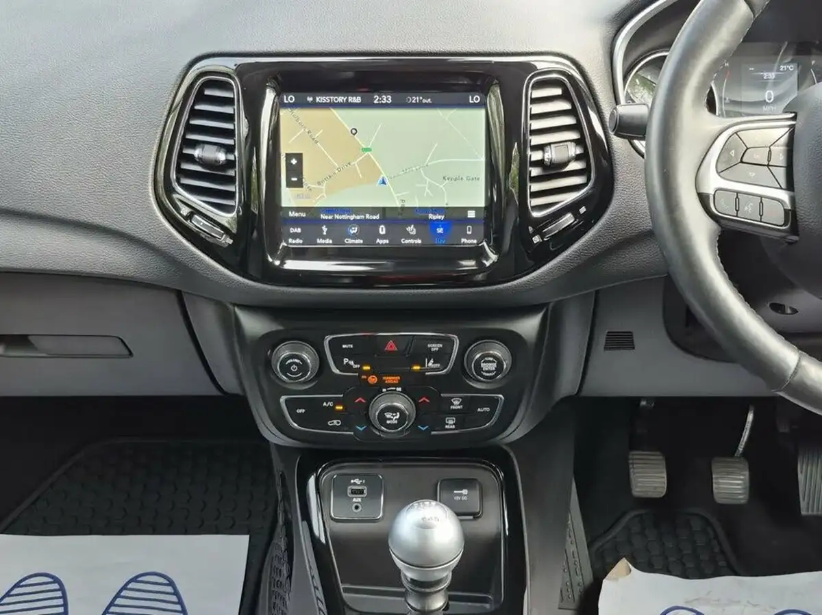 2021-jeep-compass-14-multiair-ii-night-eagle-big-10