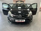 2014-toyota-yaris-133-icon-m-drive-s-small-9