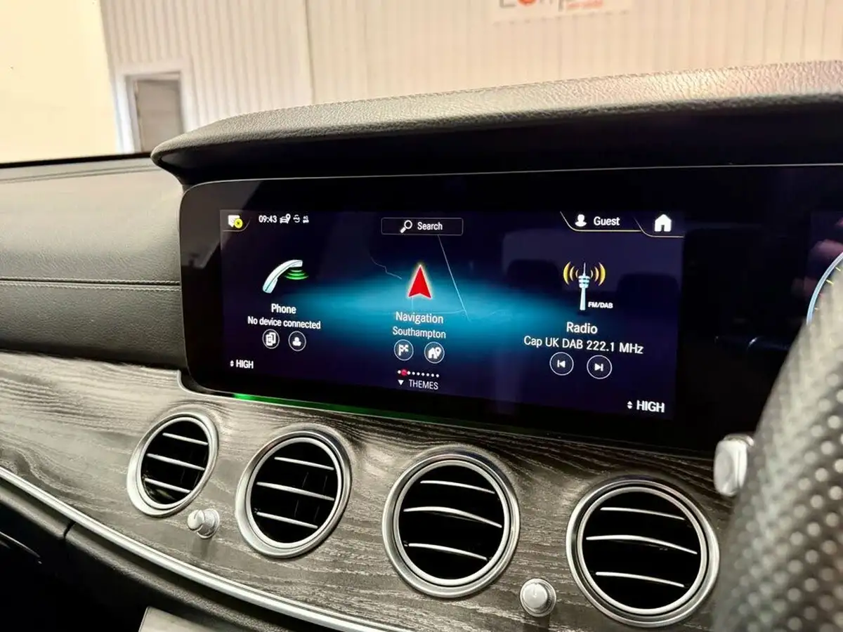 2021-mercedes-benz-e-class-20d-e220d-amg-line-night-edition-premium-plus-saloon-4d-big-23