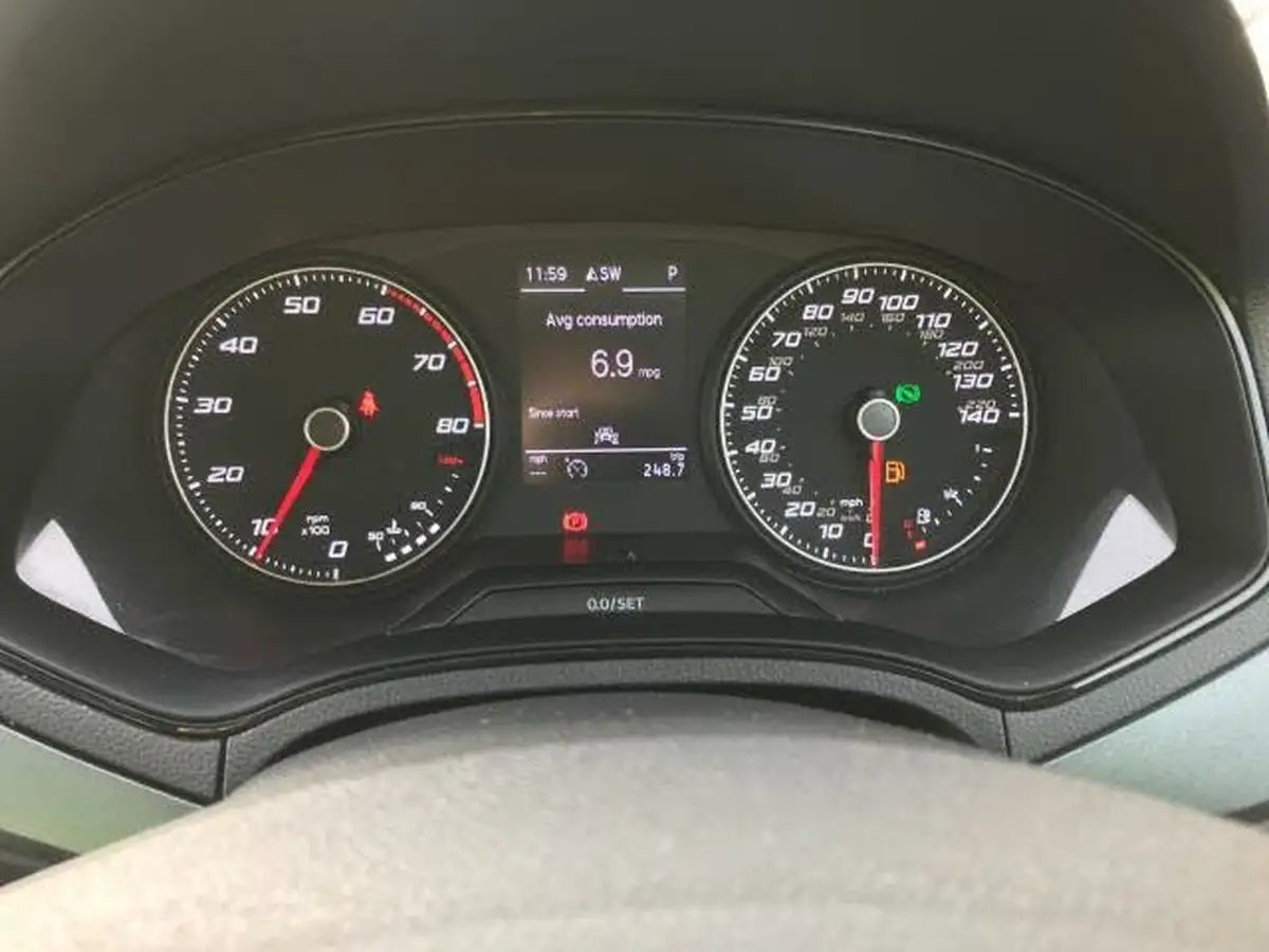 2021-seat-arona-10-tsi-se-technology-110ps-dsg-big-43