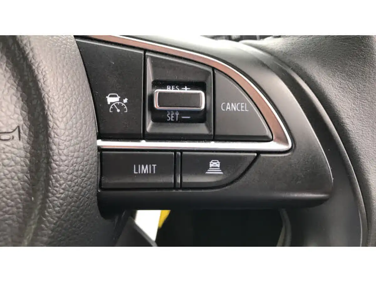 2024-suzuki-swift-12-dualjet-sz-t-big-31