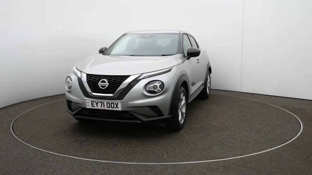 2021-nissan-juke-10-dig-t-n-connecta-dct-big-29