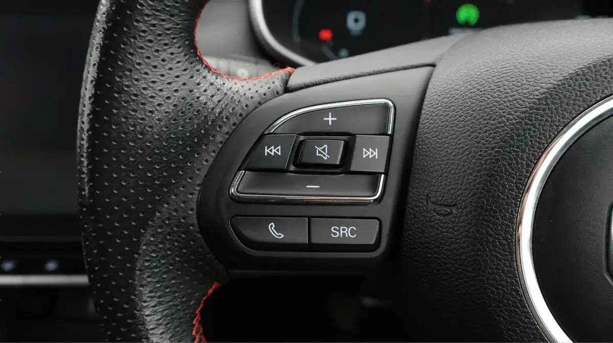 2022-mg-zs-suv-15-vti-tech-exclusive-big-22