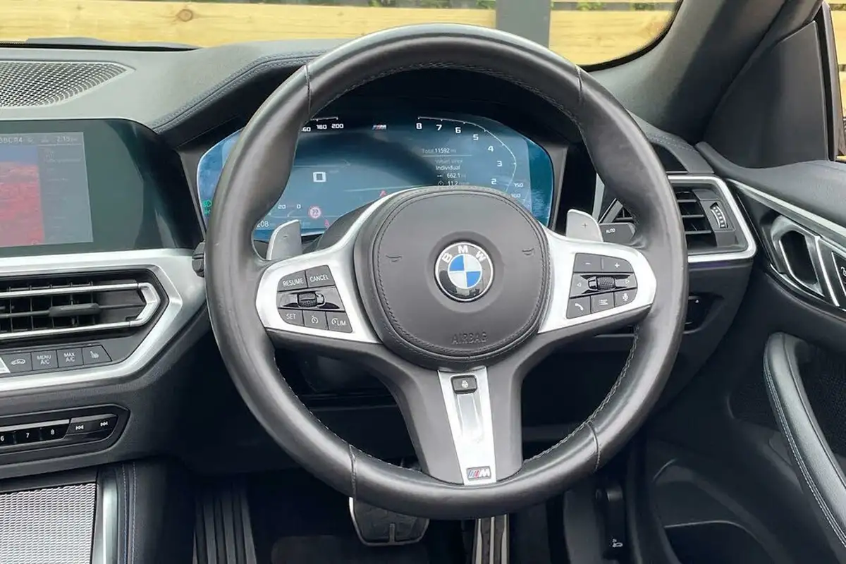 2022-bmw-4-series-20td-420d-m-sport-convertible-2d-big-33