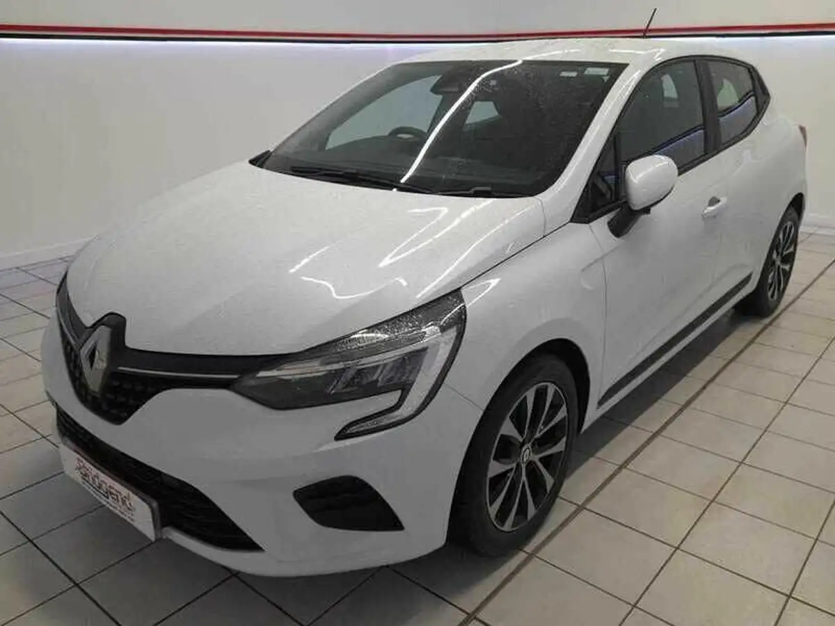 2021-renault-clio-10-tce-iconic-90ps-big-2