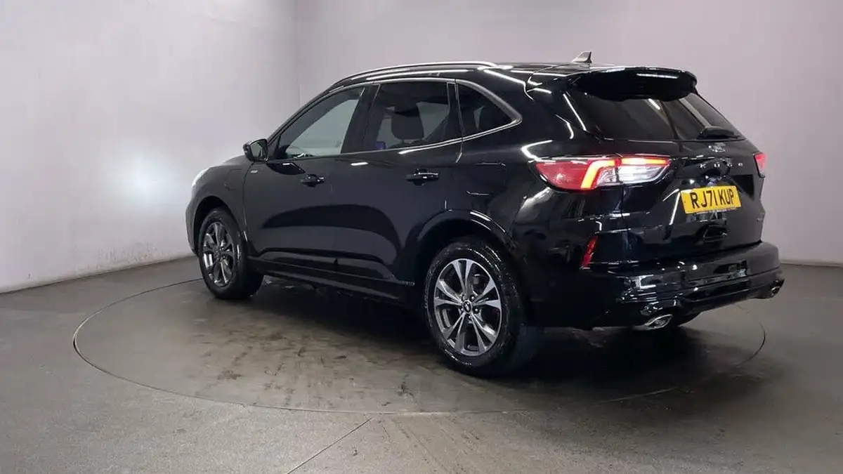 2022-ford-kuga-big-5