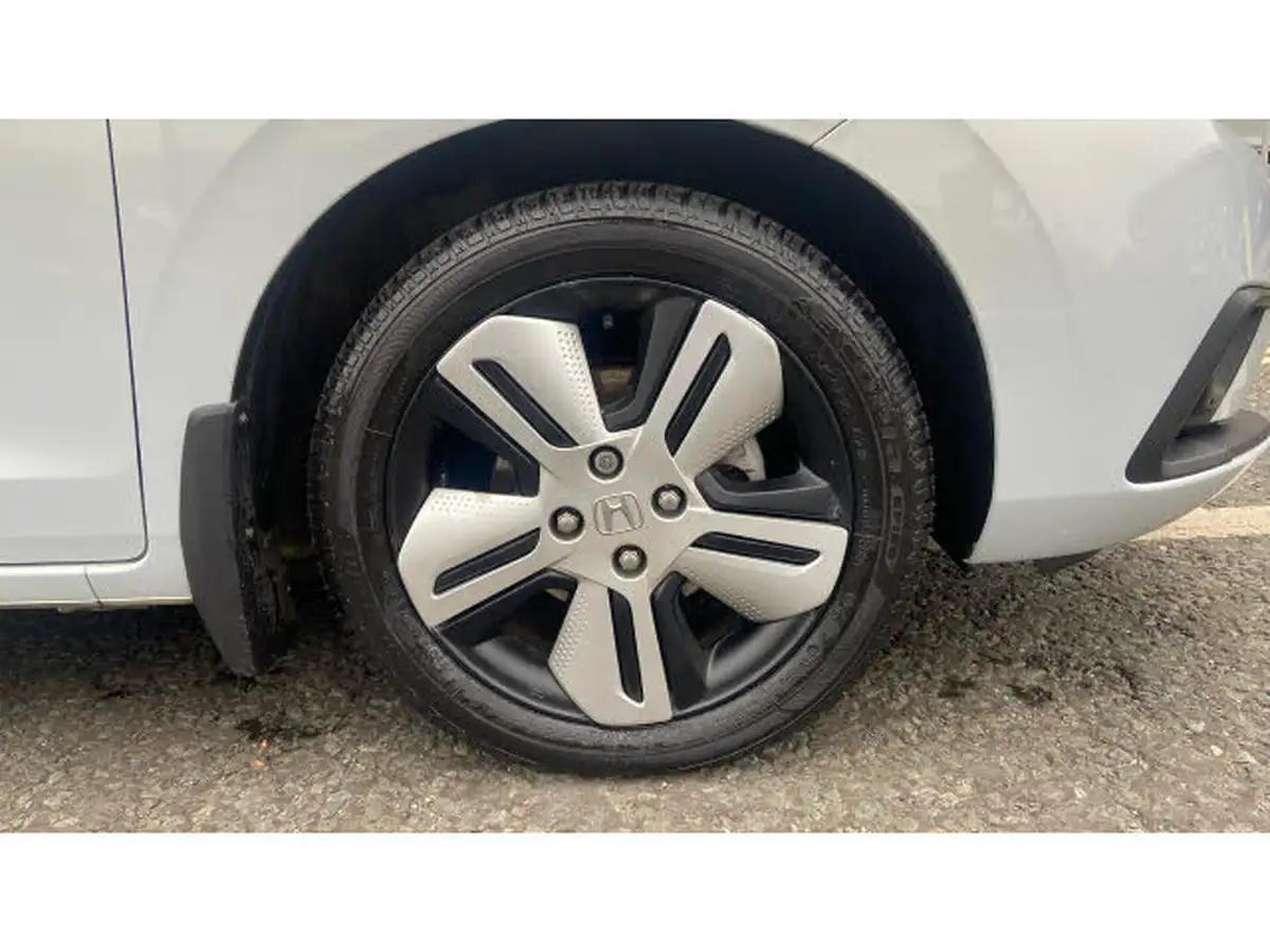 2021-honda-jazz-15-i-mmd-ex-107ps-big-41