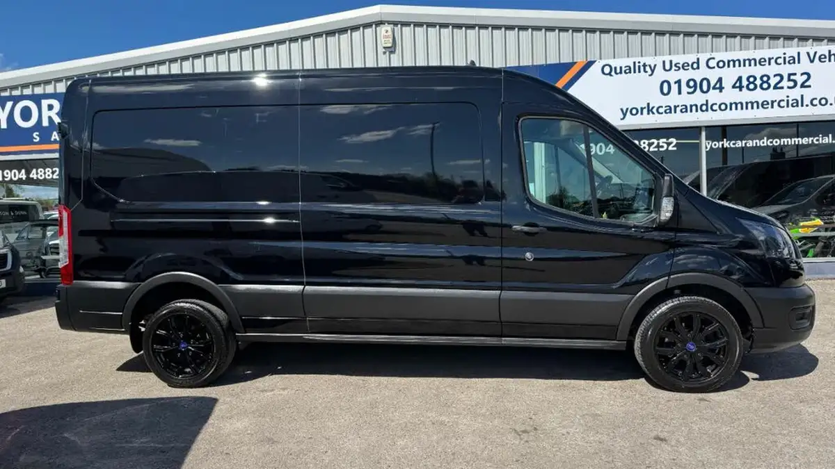 2022-ford-transit-big-14
