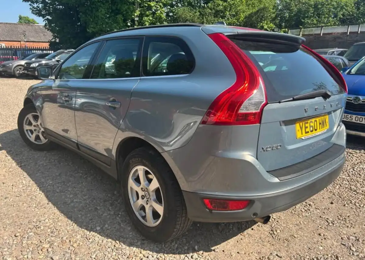 2011-volvo-xc60-20td-d3-drive-se-163ps-big-3