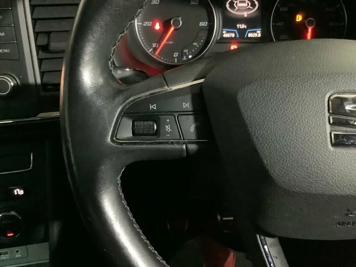 2017-seat-ateca-16tdi-se-technology-big-11
