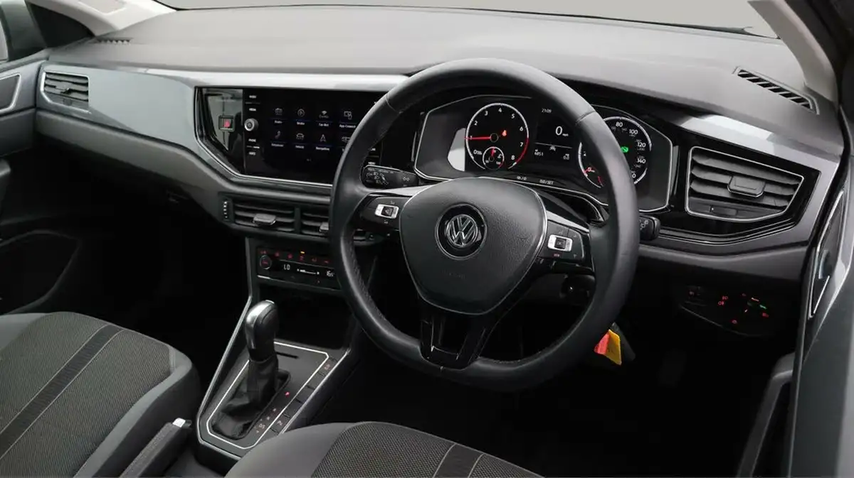 2020-volkswagen-polo-10-tsi-sel-115ps-dsg-big-9