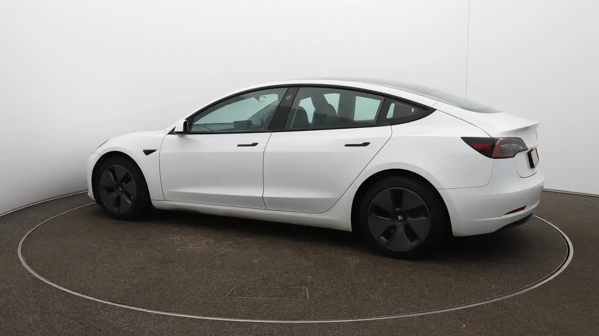 2021-tesla-model-3-e-long-range-4x4-big-40
