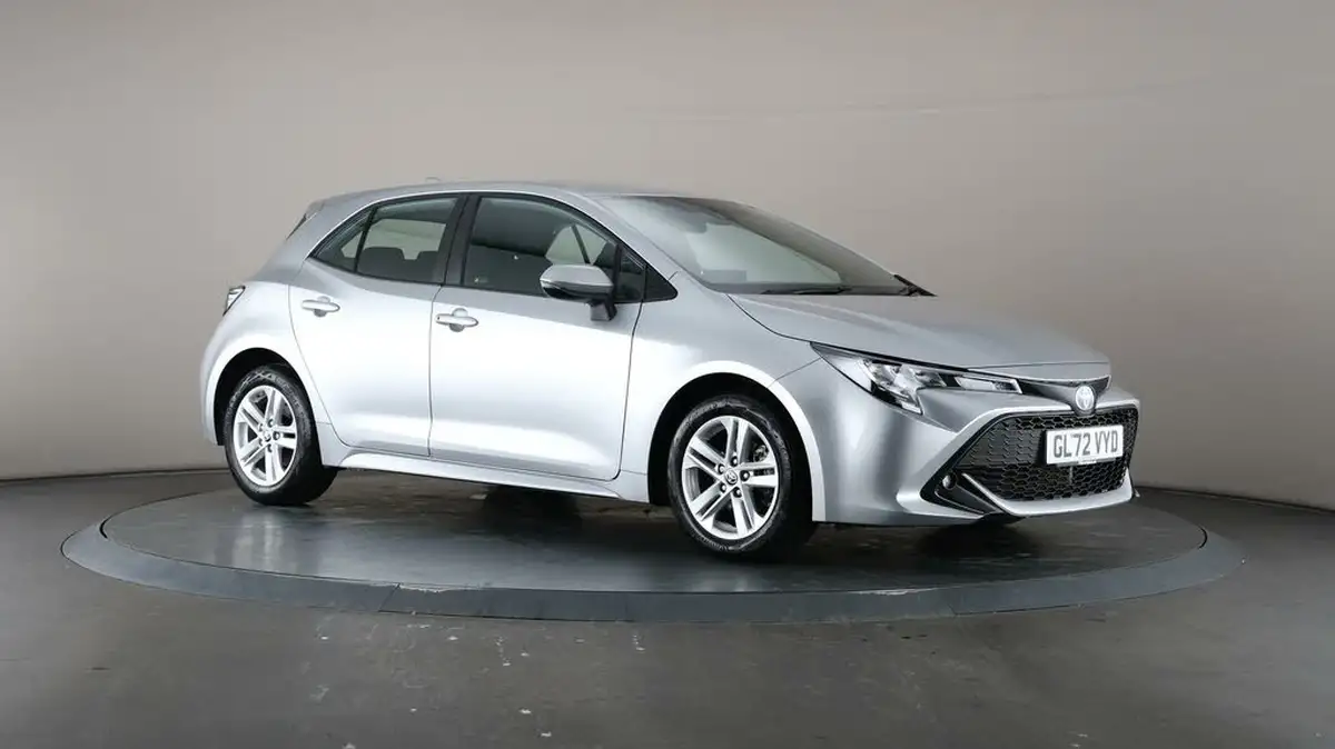 2023-toyota-corolla-18-vvt-i-icon-120bhp-trk-hatchback-5d-big-48