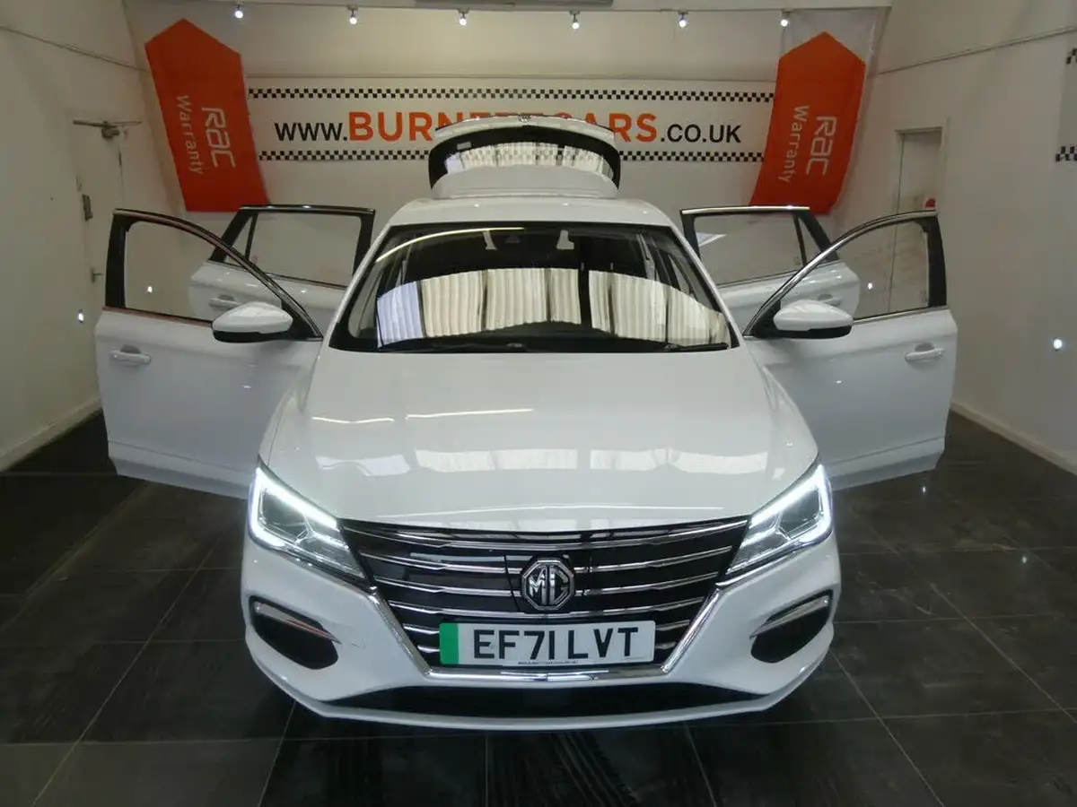 2022-mg-mg5-e-excite-ev-long-range-big-18