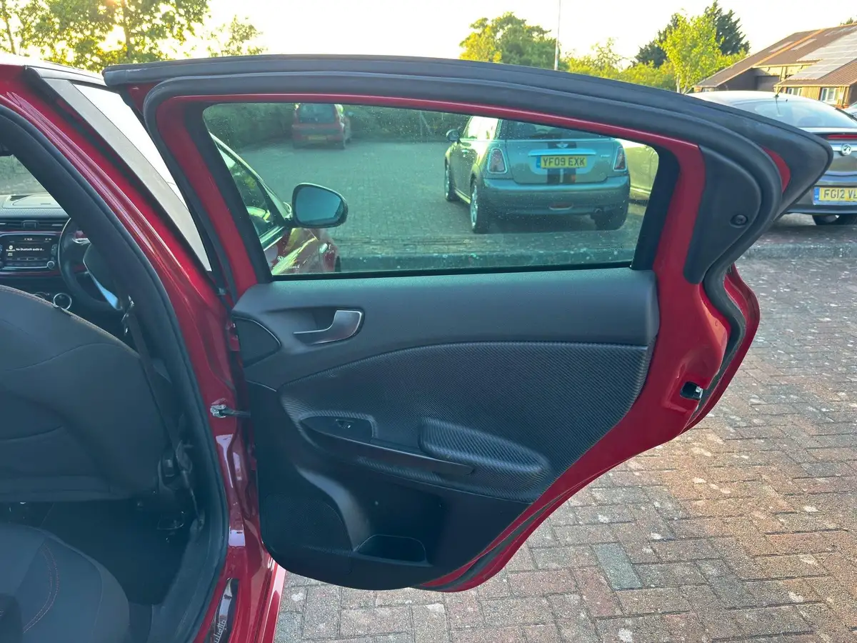 2016-alfa-romeo-giulietta-20jtdm-2-speciale-175bhp-alfa-tct-big-43