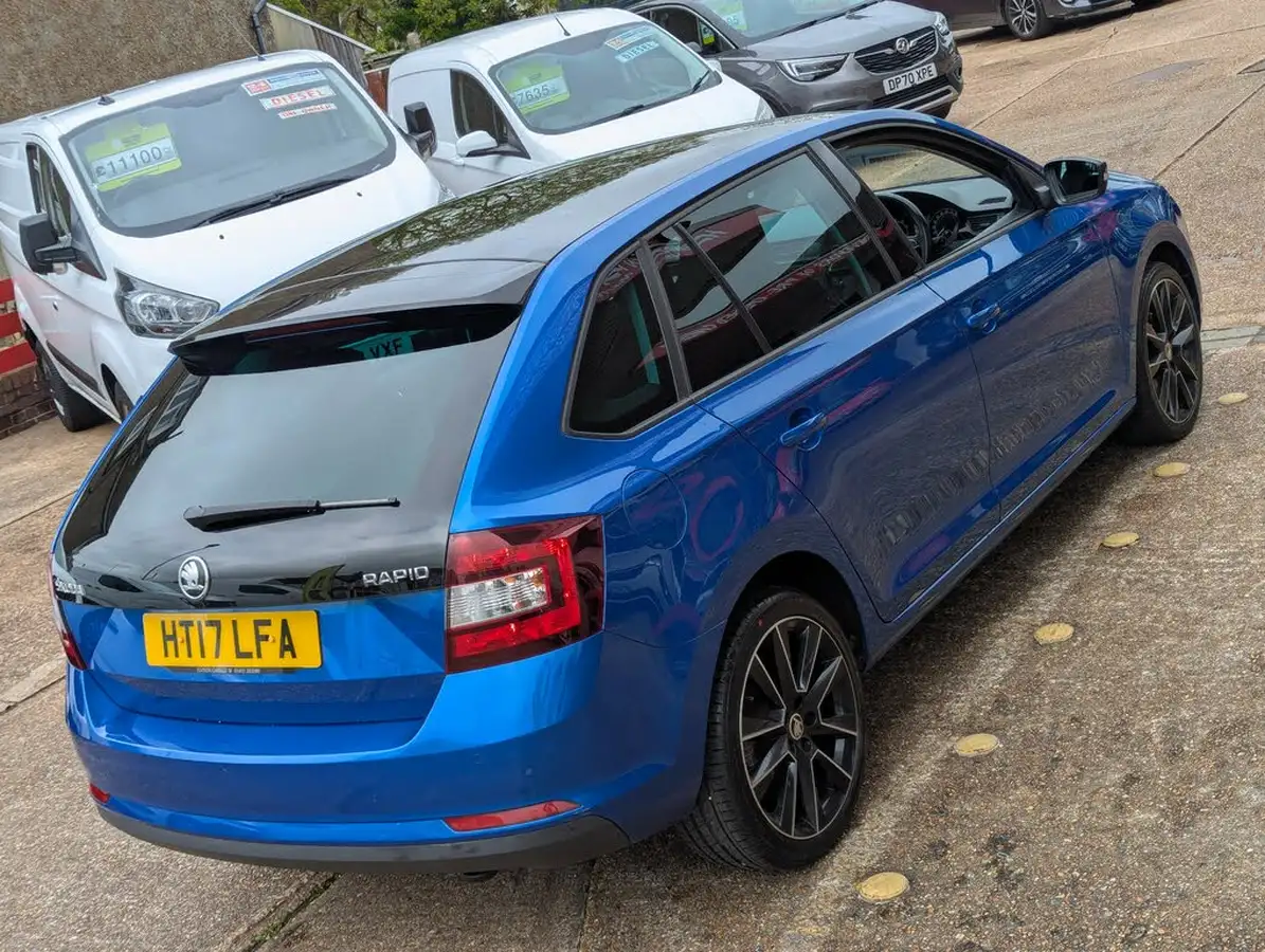 2017-skoda-rapid-spaceback-10-tsi-se-sport-109ps-big-34