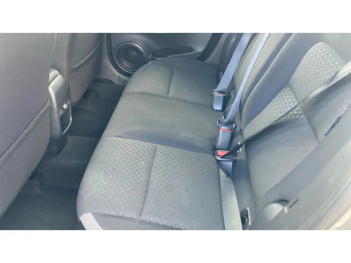 2021-nissan-juke-10-dig-t-n-connecta-117ps-dct-big-15