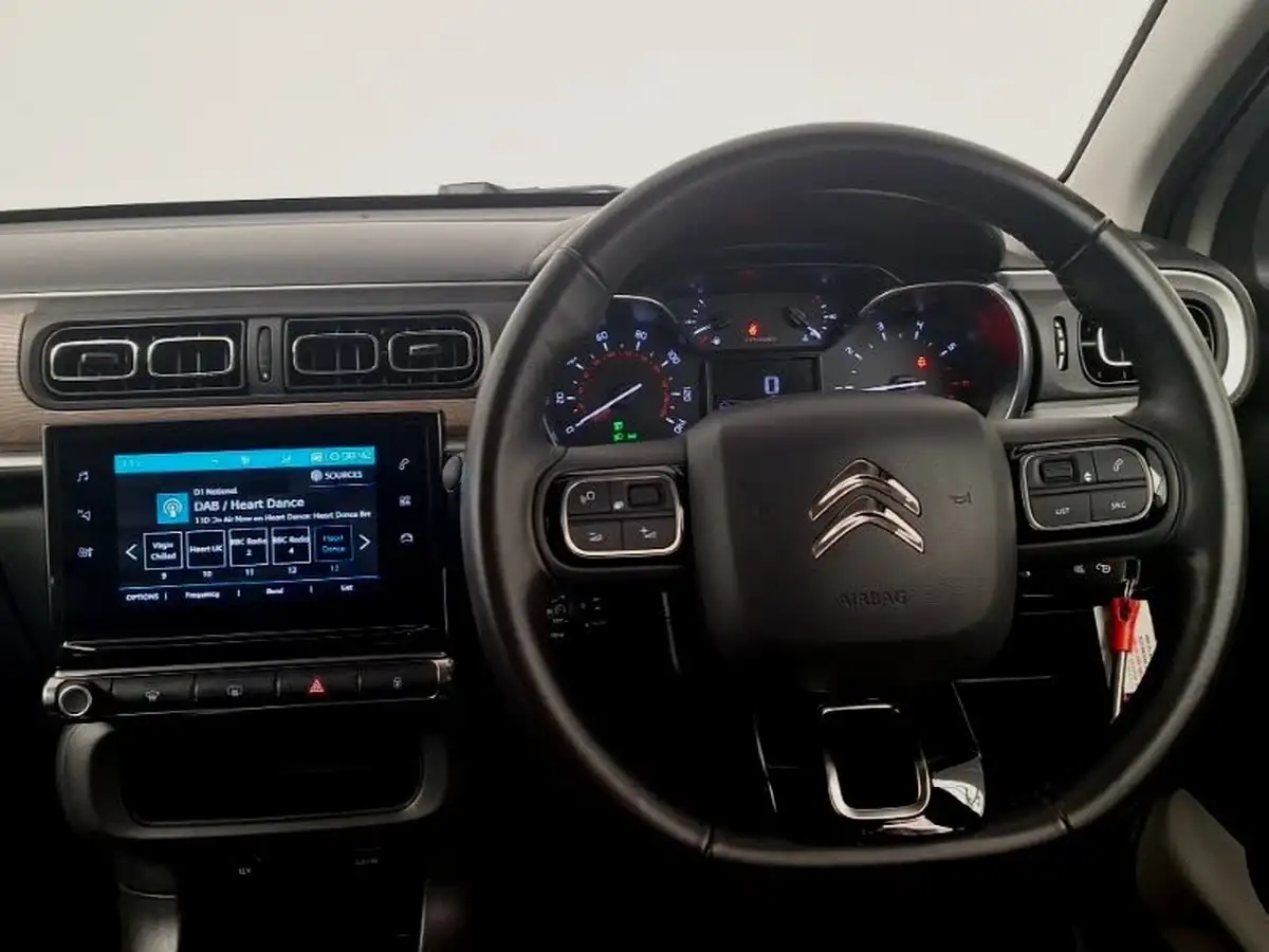 2021-citroen-c3-12-puretech-shine-plus-83ps-big-6