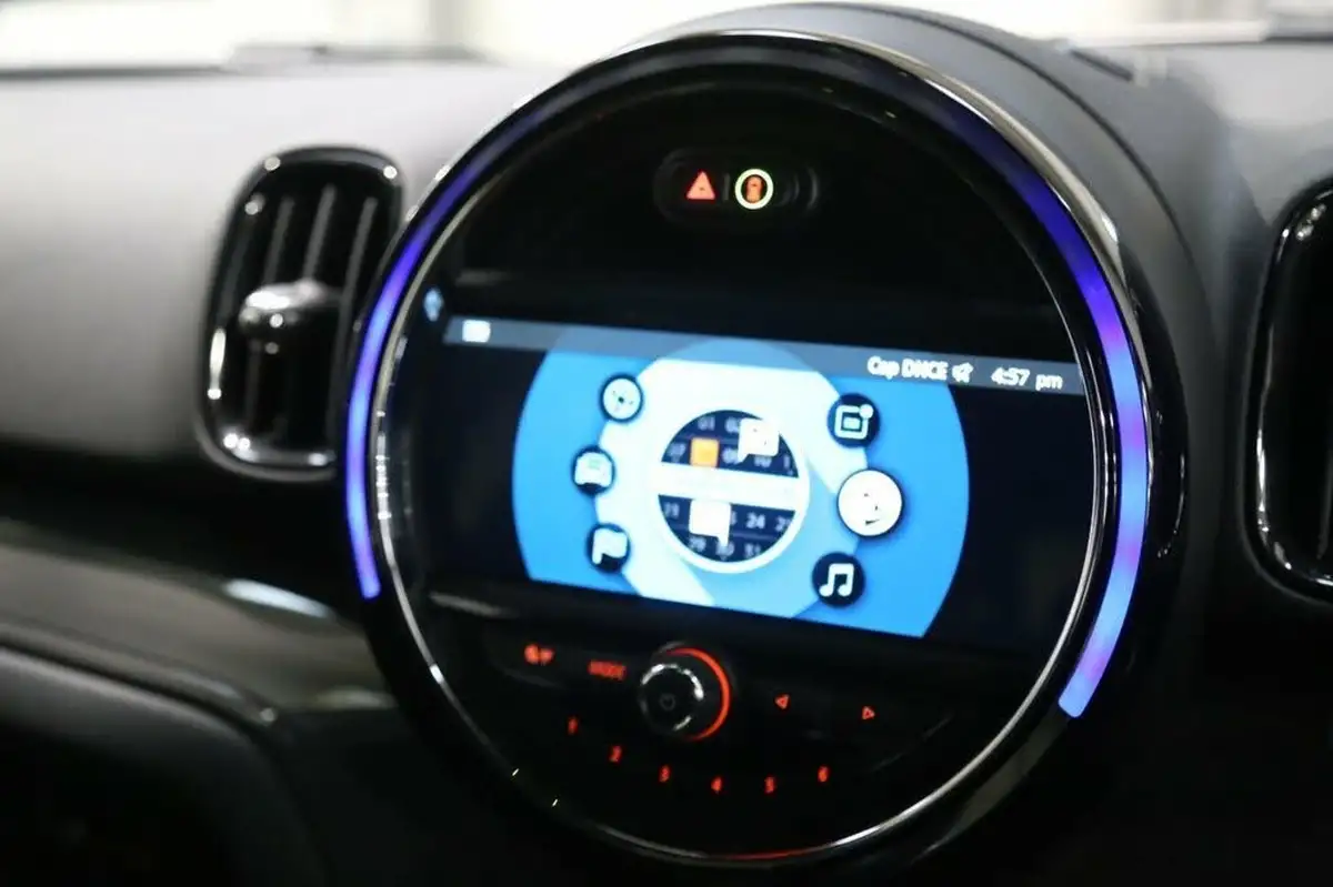 2018-mini-countryman-20td-cooper-d-jcw-chilinav-plusss-all4-big-39