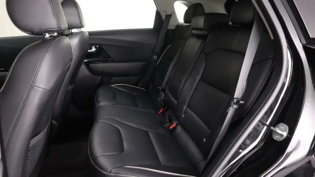 2022-kia-e-niro-ev-4-big-15