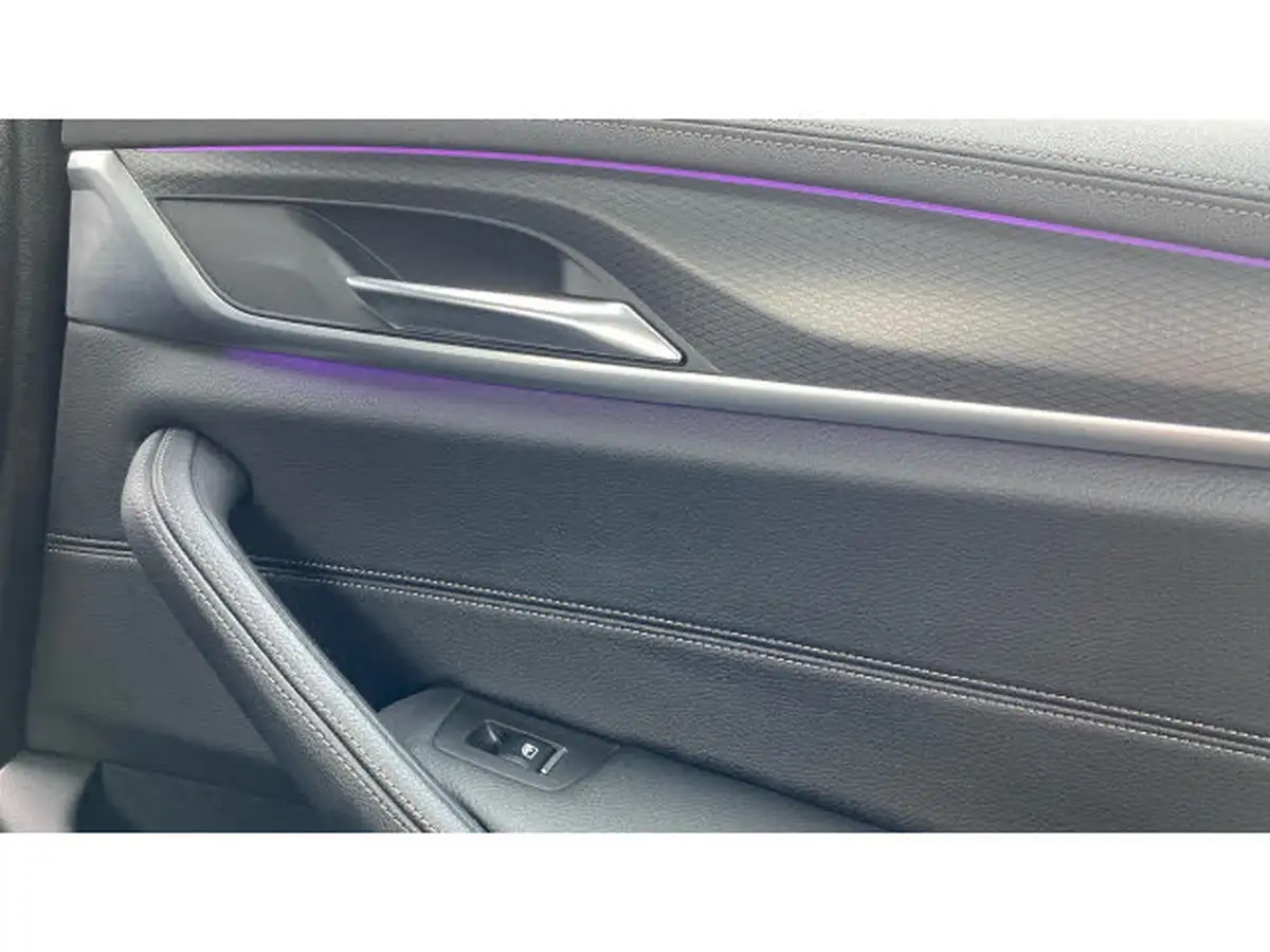 2022-bmw-5-series-20-530e-m-sport-saloon-4d-big-30